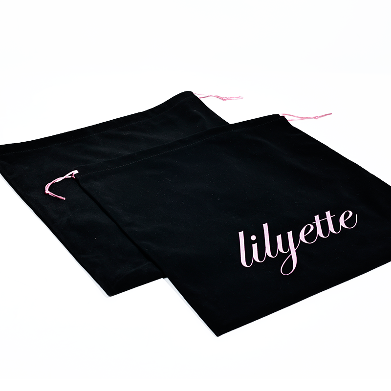 Black flannel drawstring bag 1.15