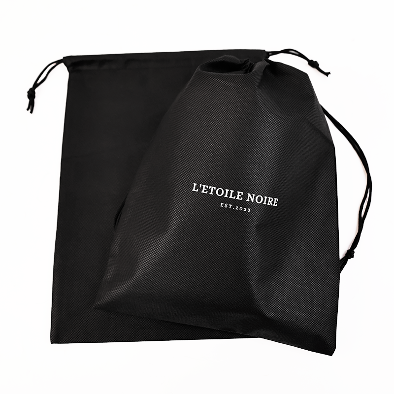 Black non-woven drawstring bag 7.18