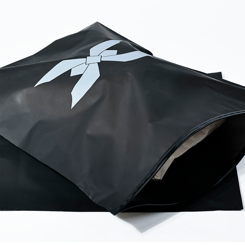 Black PE zipper bag