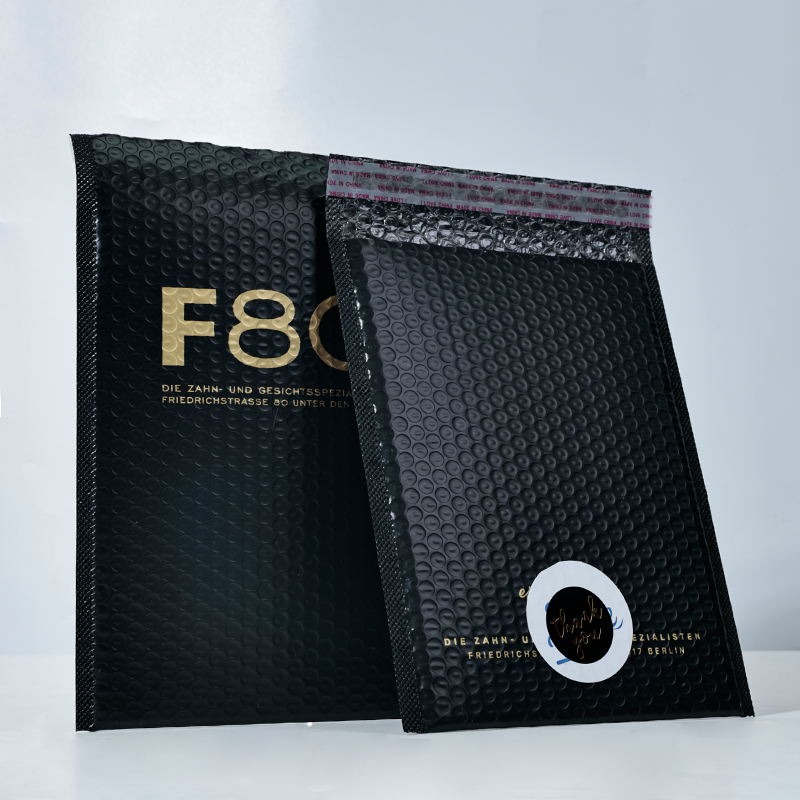 Black pattern hot stamping co-extrusion film express bubble bag 4.9