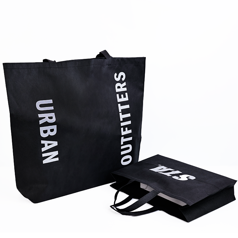 Various sizes of black non-woven bags 9.10