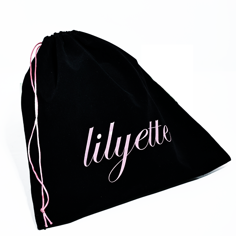 Black flannel drawstring bag 1.15