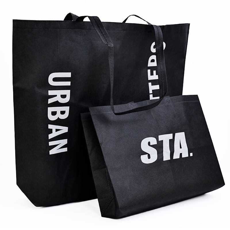 Various sizes of black non-woven bags 9.10