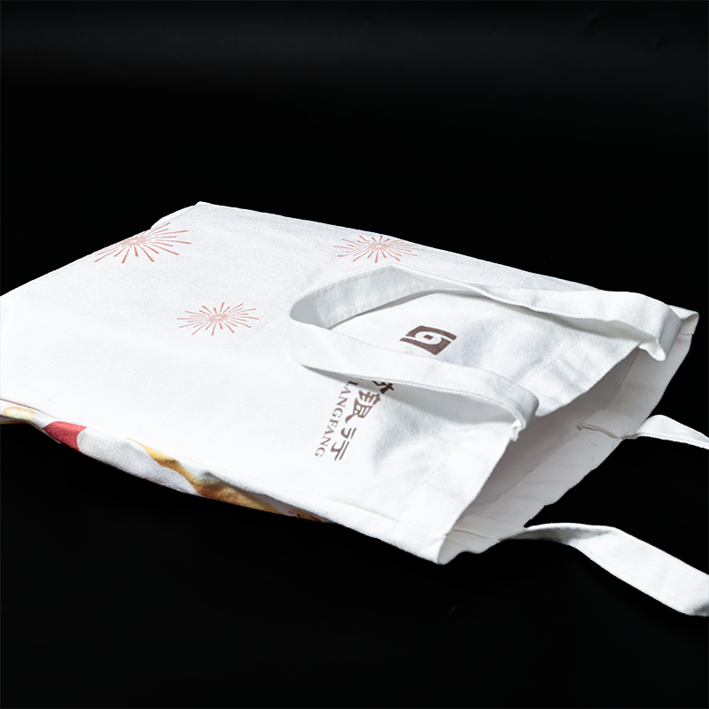 White long crossbody canvas bag 3.25