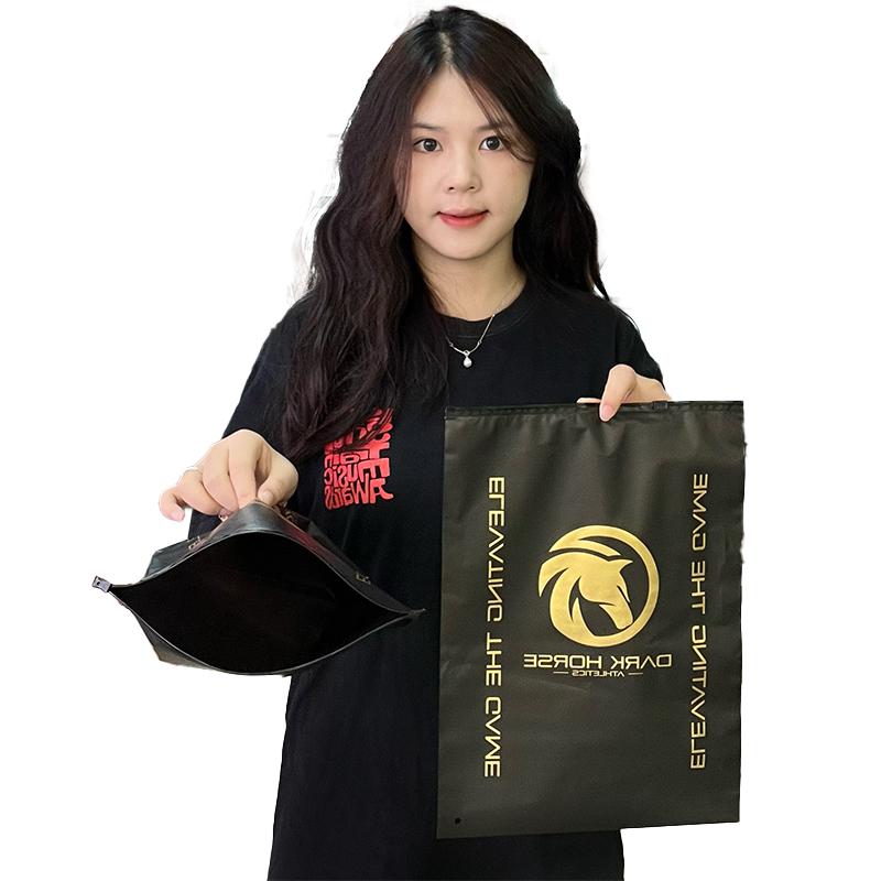 Black pattern hot stamping zipper bag