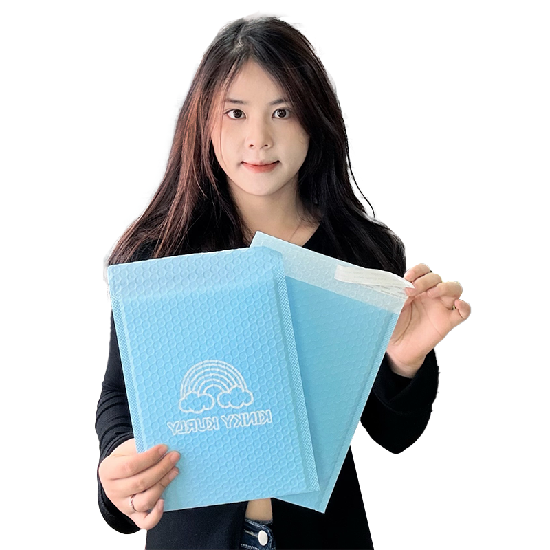 Blue self-adhesive bubble courier bag 12.5