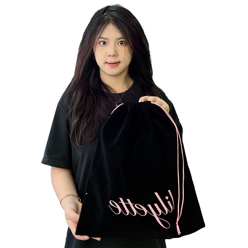 Black flannel drawstring bag 1.15