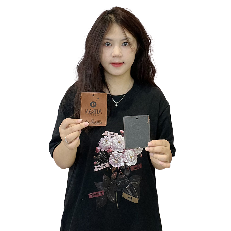 Brown embossed imitation leather hangtag 7.29