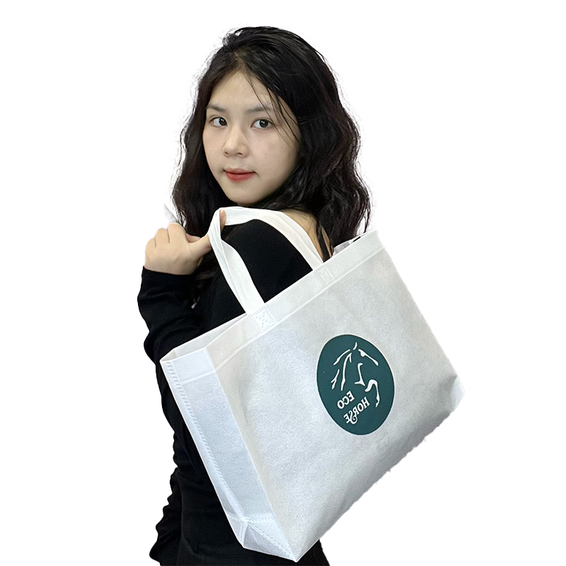 White non-woven tote bag 4.30