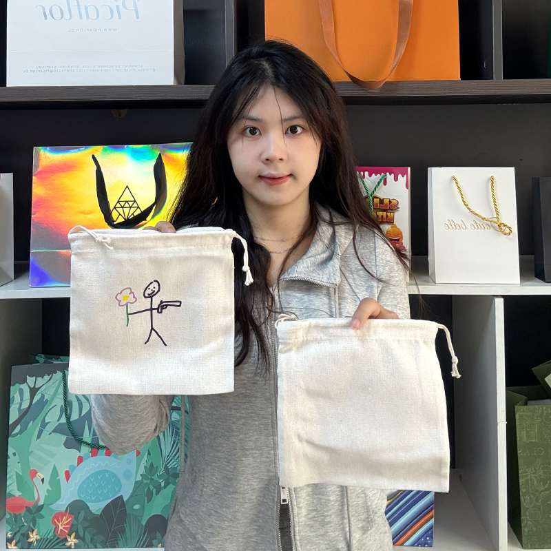 White small size canvas drawstring bag 4.8