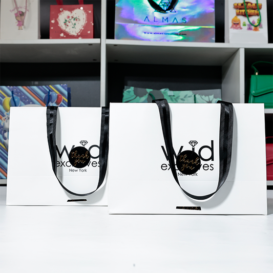 White small size tote bag