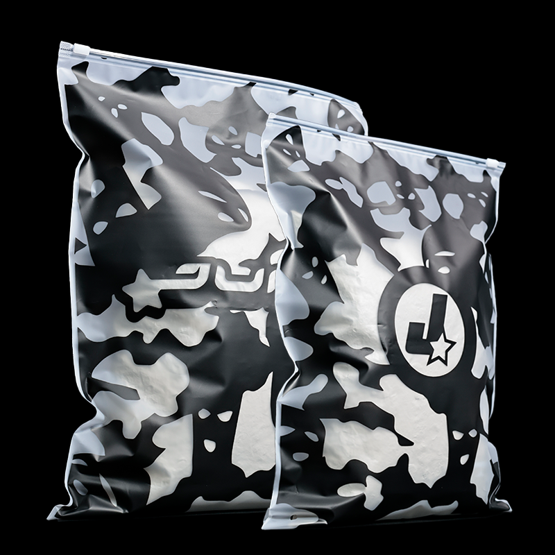 All-over print frosted zipper bag