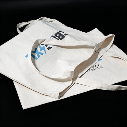 White canvas tote bag 3.31