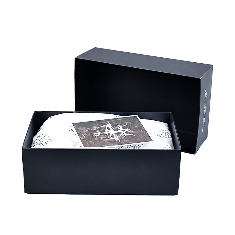 Black and green lid gift box