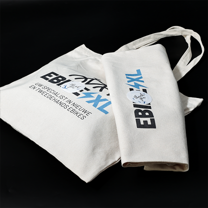 White canvas tote bag 3.31