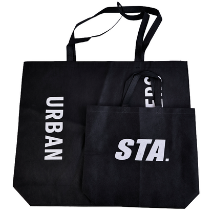 Various sizes of black non-woven bags 9.10