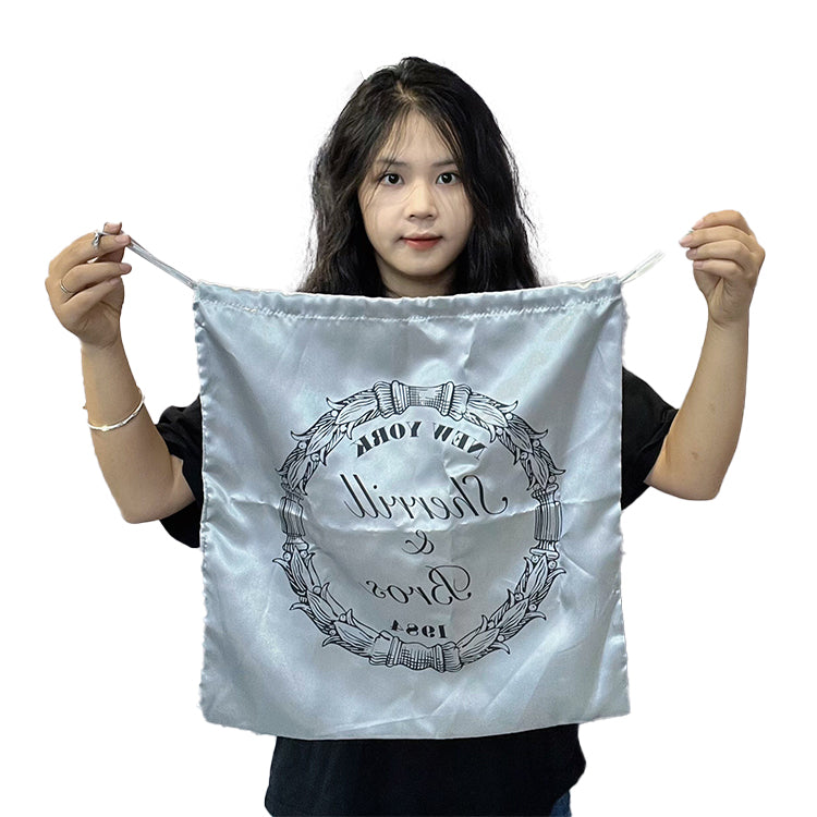 Silk drawstring bag 1.18