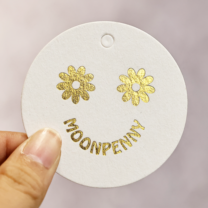 Round black and white hot stamping pattern hangtag 2.27