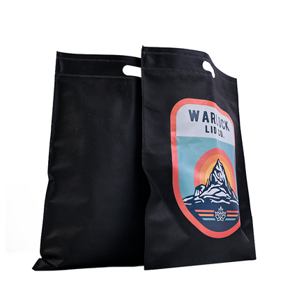 Black four-finger non-woven handbag 8.29