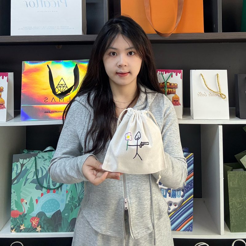 White small size canvas drawstring bag 4.8